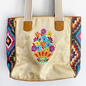 Embroidered flower tote bag